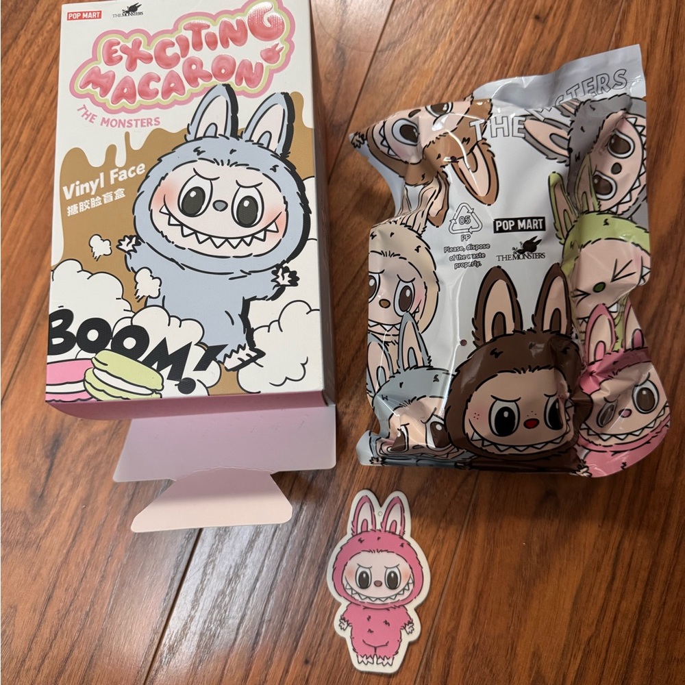 Pop Mart Exciting Macaron Vinyl Face Keychain